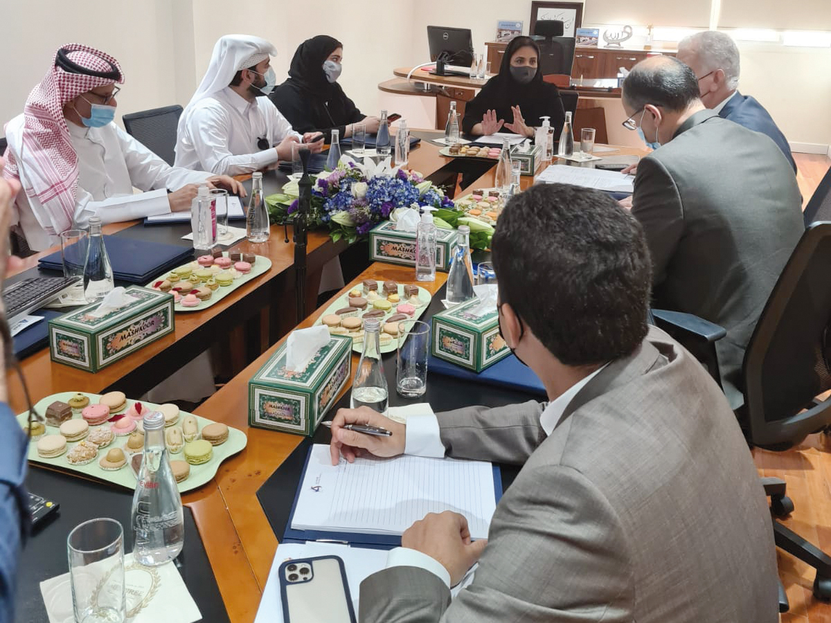 Dr. Sheikha Aisha Faleh Al Thani, Chairperson of the Board of Directors of Al Faleh Educational Holding, and other officials, during a meeting.