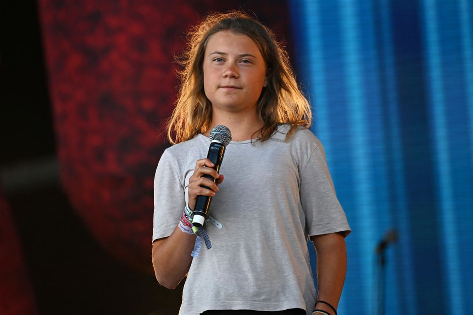 Climate activist Greta Thunberg speaks on the Pyramid stage at Worthy Farm in Somerset during the Glastonbury Festival in Britain, June 25, 2022. REUTERS/Dylan Martinez/Files


