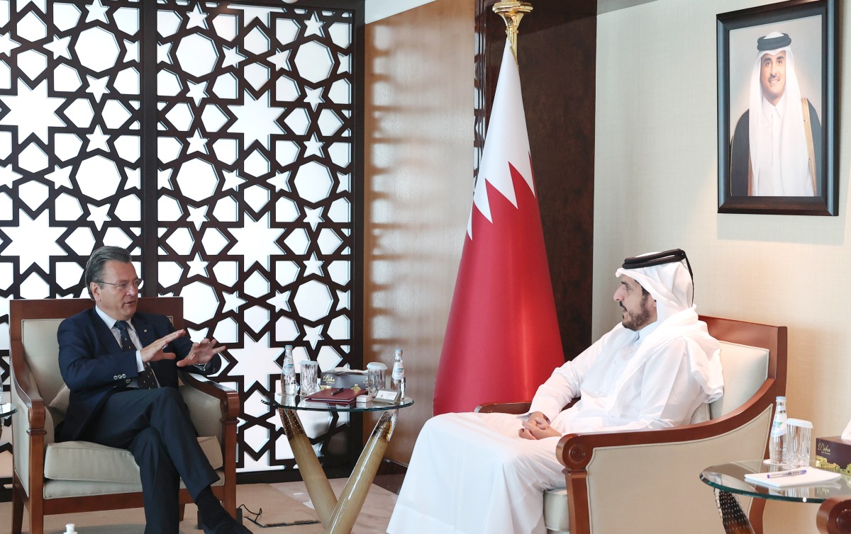 Minister of Commerce and Industry H E Sheikh Mohammed bin Hamad bin Qassim Al Thani with the Executive Director of the German Federal Association for Small and Medium-sized Businesses (BVMW)  Markus Jerger, during the meeting in Doha. 