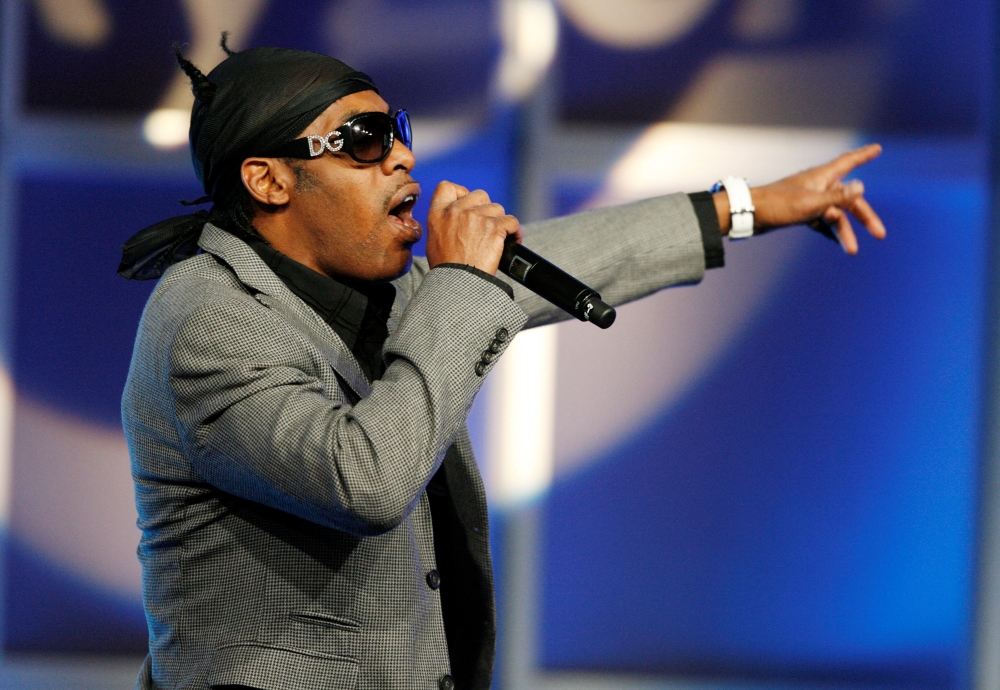 Singer Coolio performs before a panel discussion on his new Oxygen Network reality series 