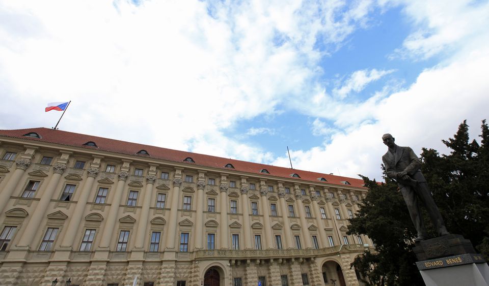 A statue of former Czechoslovak President Edvard Benes is seen in front of the Czech Foreign Ministry headquarters in Prague, Czech Republic, on February 15, 2016. File Photo / Reuters
