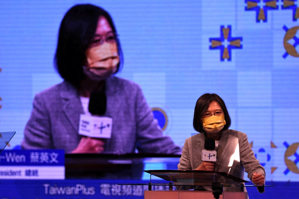 Taiwanese President Tsai Ing-wen speaks at the television operations launch event of TaiwanPlus, a government-backed English language news channel, in Taipei, Taiwan, October 3, 2022. (REUTERS/Ann Wang)

