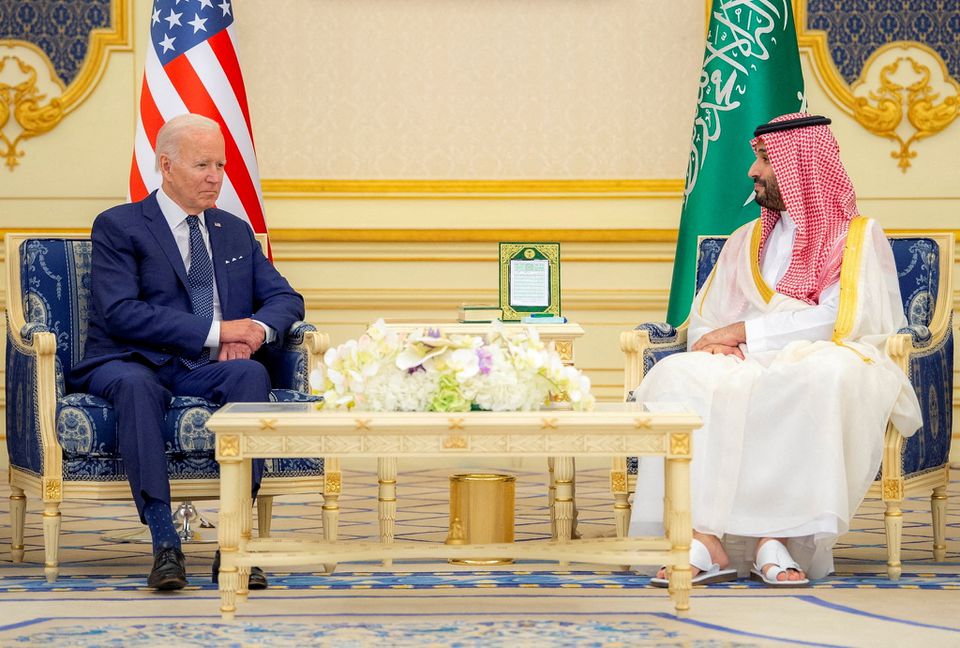 Saudi Crown Prince Mohammed bin Salman and US President Joe Biden meet at Al Salman Palace upon his arrival in Jeddah, Saudi Arabia, on July 15, 2022.   File Photo / Reuters