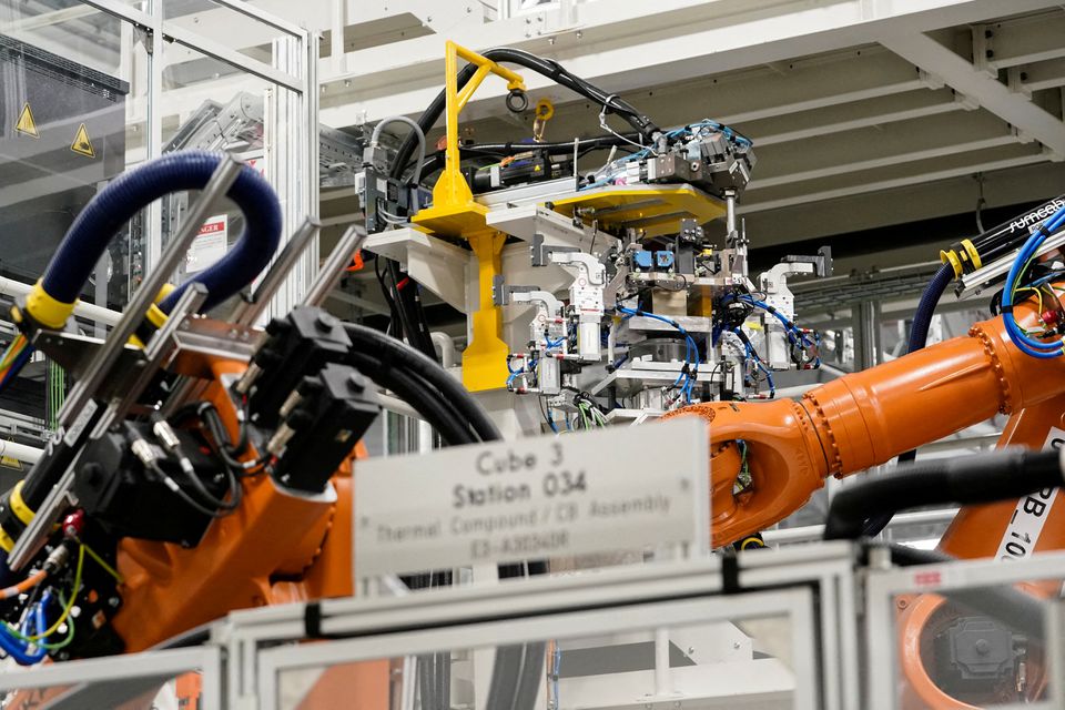 Machines are seen on a battery tray assembly line during a tour at the opening of a Mercedes-Benz electric vehicle Battery Factory, marking one of only seven locations producing batteries for their fully electric Mercedes-EQ models, in Woodstock, Alabama, US, on March 15, 2022.  File Photo / Reuters
