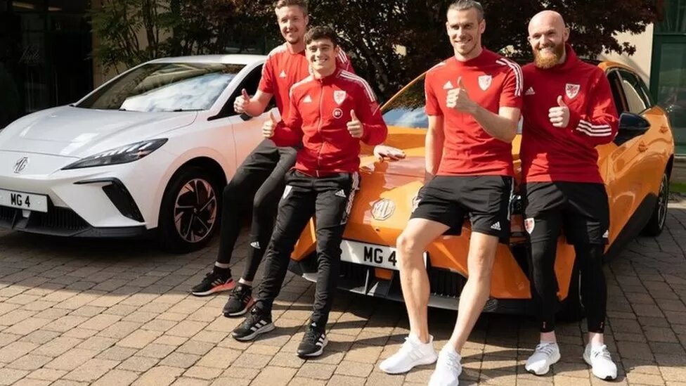 Wales Fans travelling to Qatar in electric car.  Photo credit: Nick Smith.