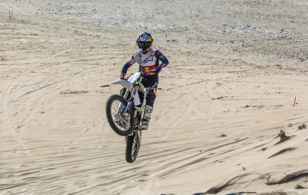 Mohamed Al Balooshi in action during the final round of the Qatar Off-road Championship at the Sealine region, yesterday.