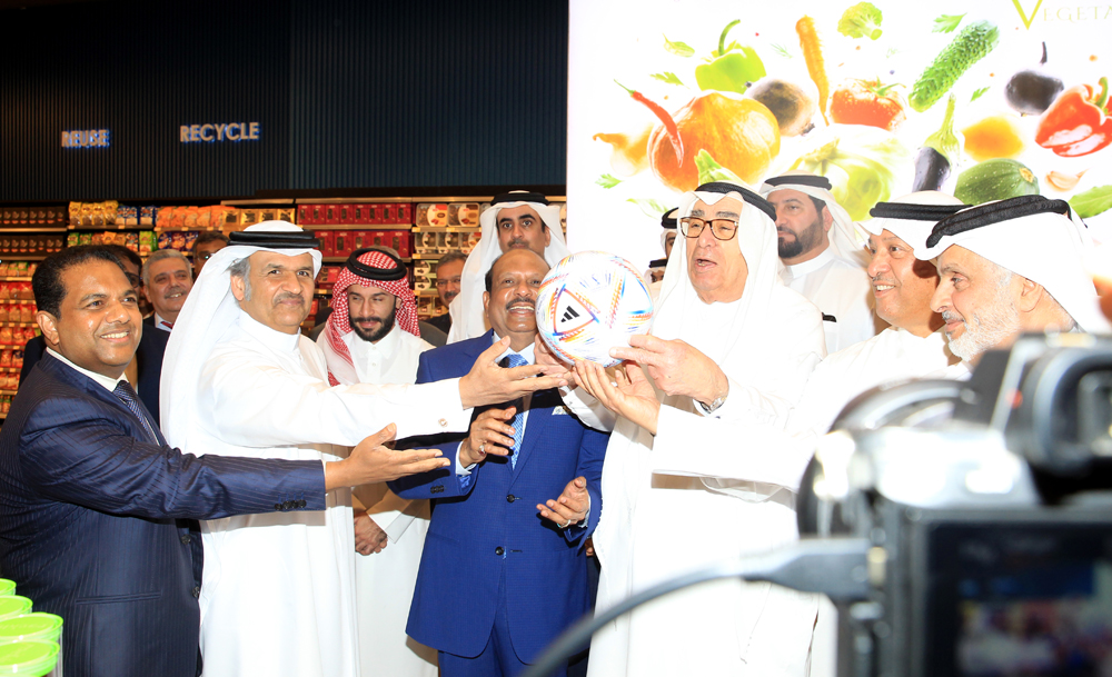 Chairman and Managing Director of Lulu Group, Dr. Yusuff Ali M A (third left); Chairman UDC, Turki bin Mohammed Al Khater (first right); President and CEO of UDC, Ibrahim Jassim Al Othman (second left) and Chairman of Alfardan Group, Hussain Ibrahim Alfardan (third right); and Director of Lulu Group International, Dr. Mohamed Althaf (first left) with other officials and guests during the opening of Lulu Hypermarket in The Pearl-Qatar yesterday. Pics: Salim Matramkot