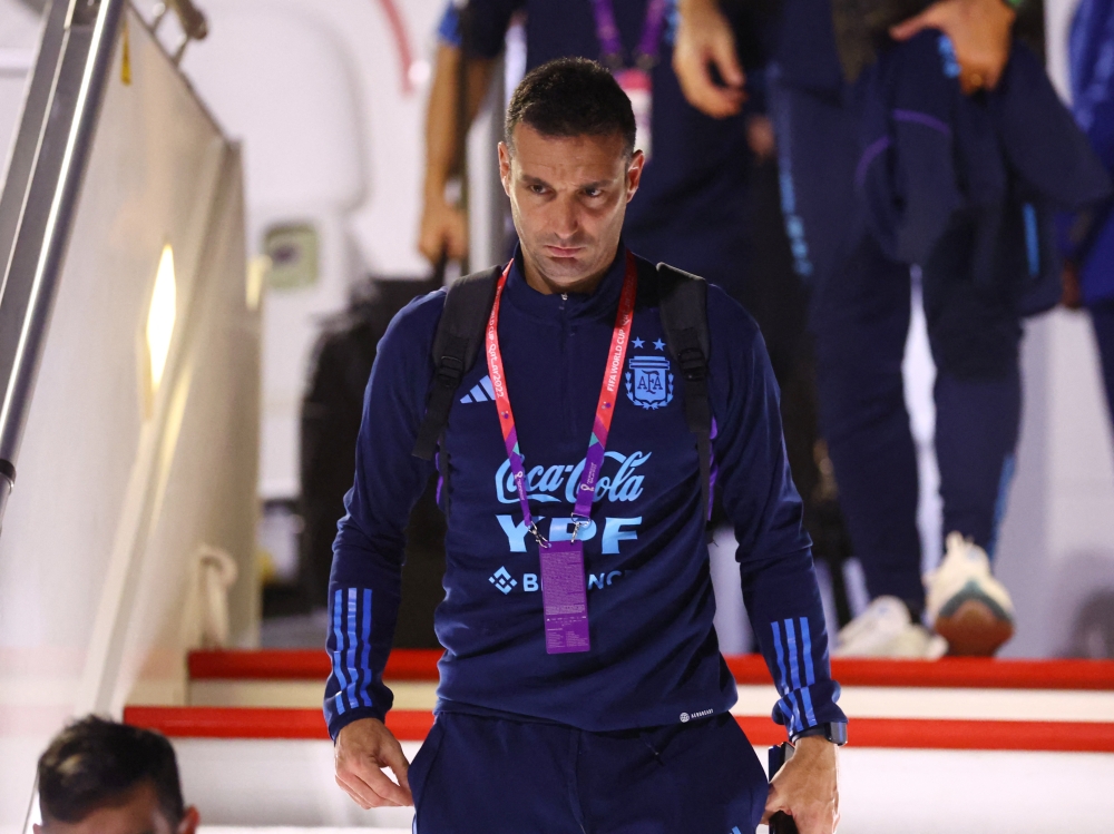 Argentina coach Lionel Scaloni arrives in Doha for the FIFA World Cup Qatar 2022 Reuters/Hannah Mckay