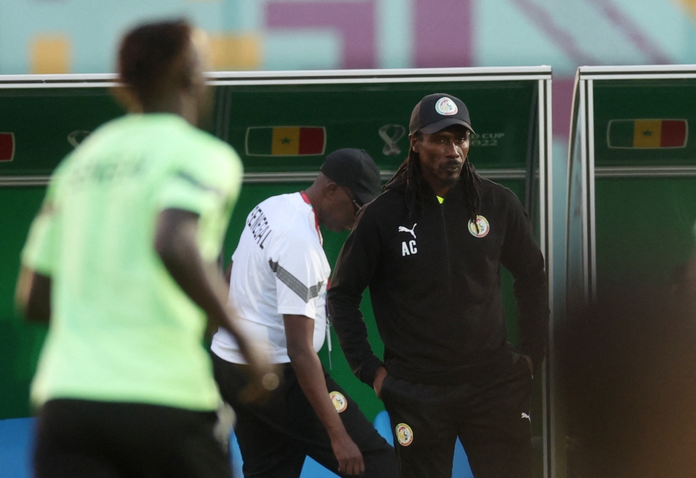 Senegal coach Aliou Cisse during training. (REUTERS/Paul Childs)