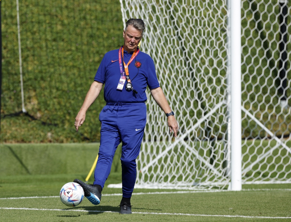 Netherlands coach Louis van Gaal during training at Qatar University Training Site 6, Doha, Qatar, November 28, 2022. (Reuters/Albert Gea)