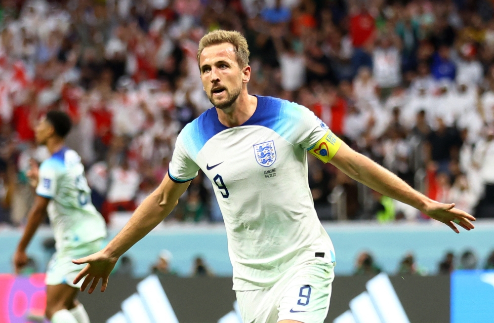 England's Harry Kane celebrates scoring their second goal during the FIFA World Cup Qatar 2022 Round of 16 match against Senegal at the Al Bayt Stadium, Al Khor, Qatar, on December 4, 2022.  REUTERS/Carl Recine