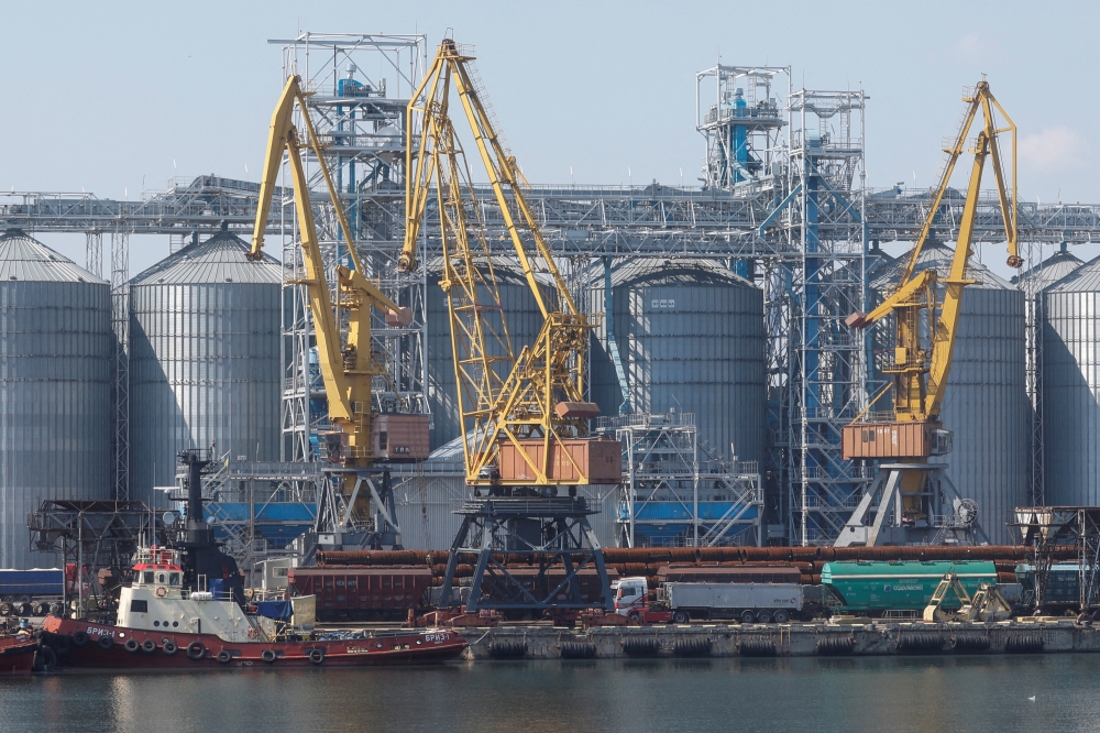 A view shows a grain terminal in the sea port in Odesa after restarting grain export, in Ukraine, August 19, 2022. (REUTERS/Valentyn Ogirenko)