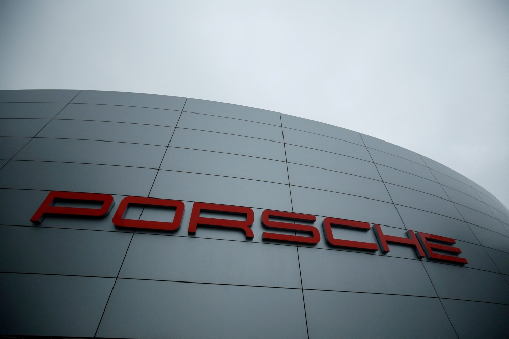 A Porsche logo in Stuttgart-Zuffenhausen, Germany, January 26, 2018. REUTERS/Ralph Orlowski/File Photo

