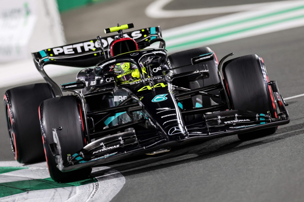 Mercedes' British driver Lewis Hamilton competes during the qualifying session of the Saudi Arabia Formula One Grand Prix at the Jeddah Corniche Circuit in Jeddah on March 18, 2023. (Photo by Giuseppe CACACE / AFP)