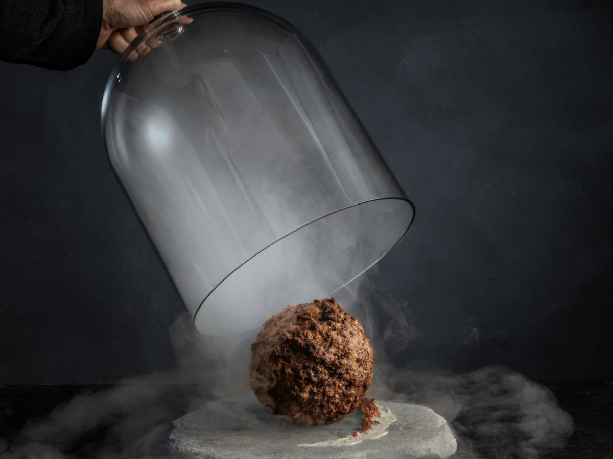 The glistening meatball was displayed under a glass bell jar at the NEMO science museum in Amsterdam. (Photo by Vow)