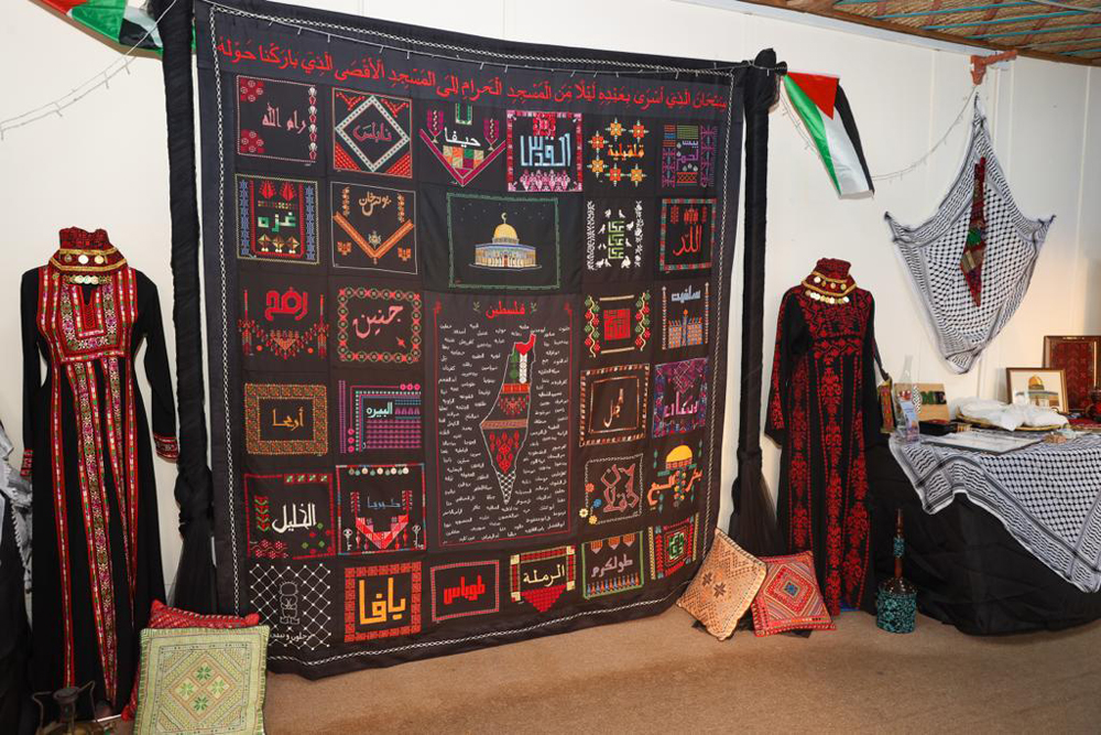 Palestinian handicrafts at the festival.