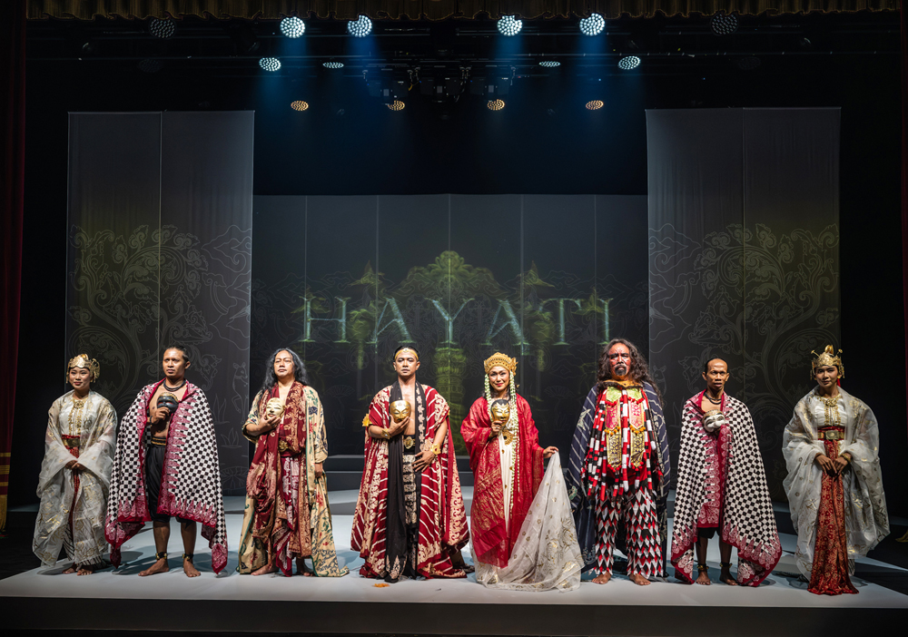 Performers of Hayati