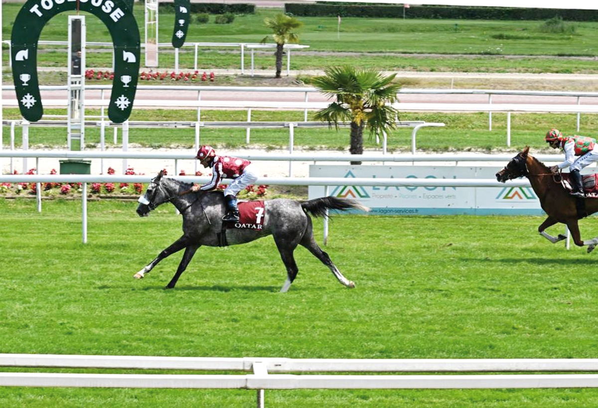 Jockey Olivier Peslier (left) guides Al Doha to victory in the Gr2 PA Qatar Prix de l’Élevage, in Toulouse, France.