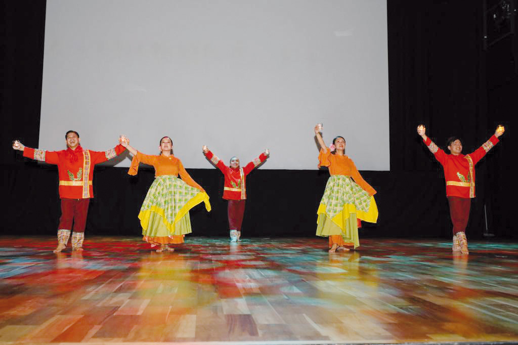 A dance performance to mark the Independence Day.