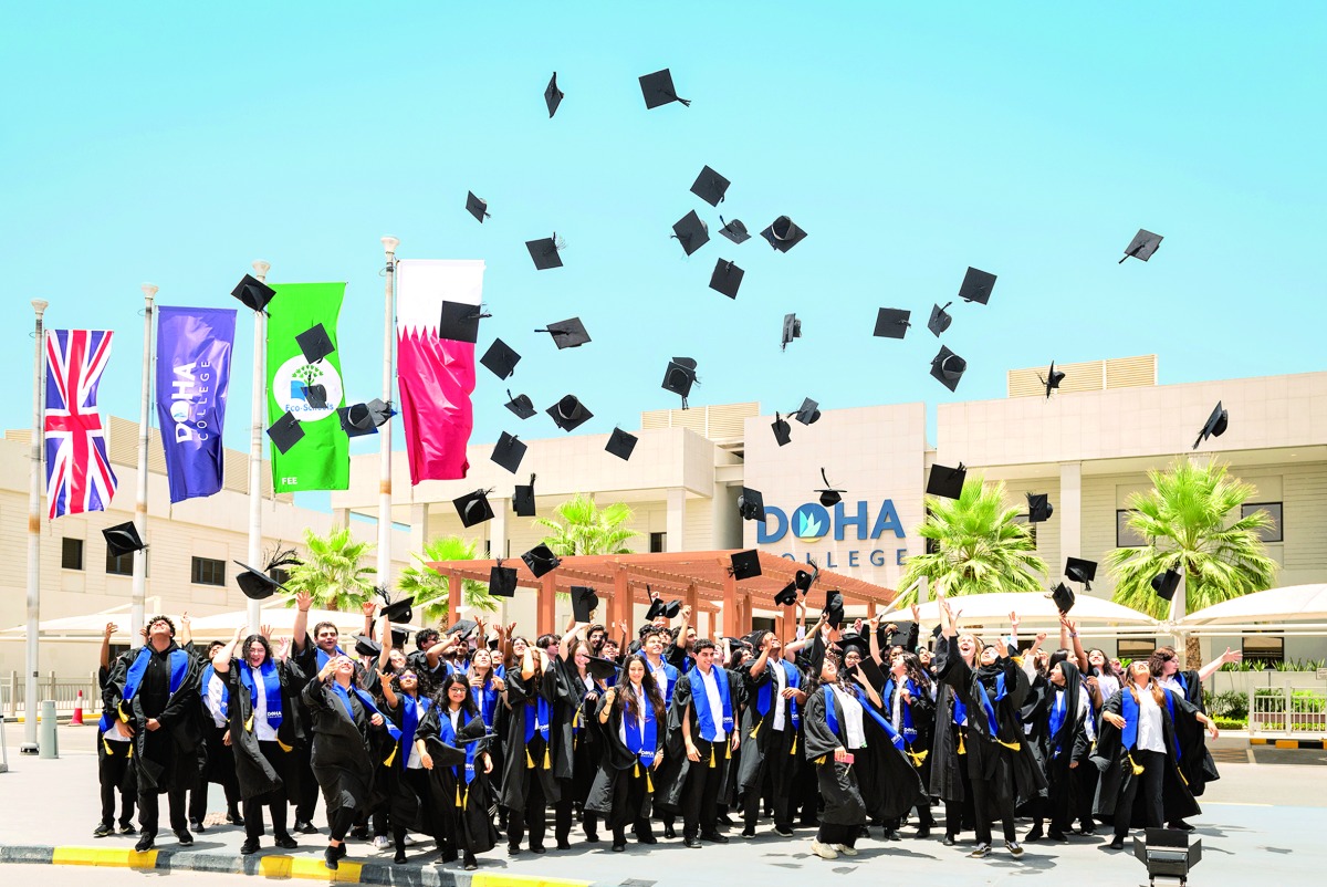 Doha College students during a photo session.