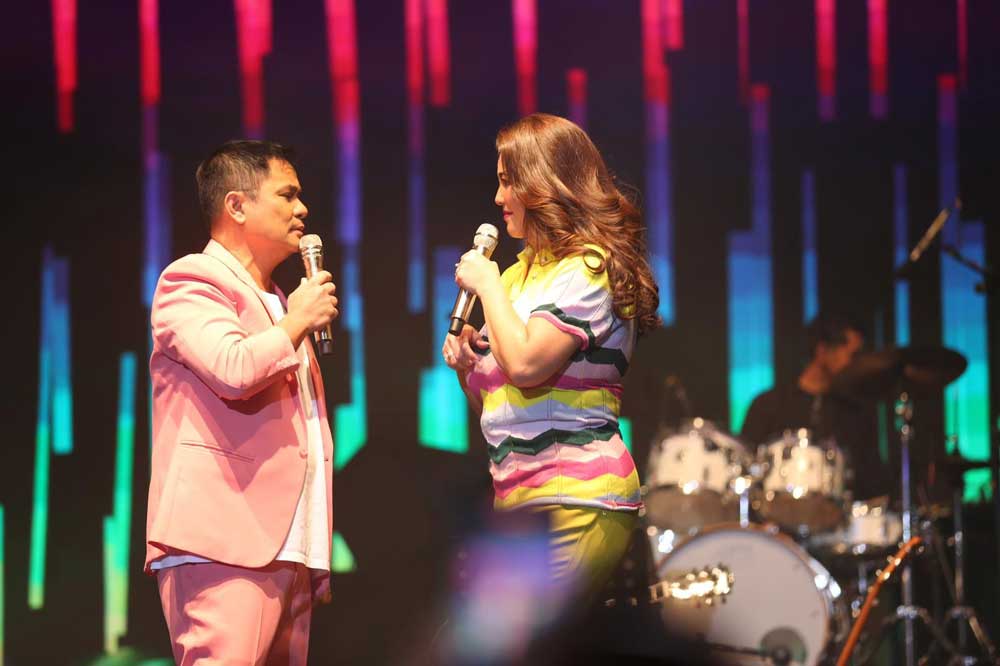 Power couple Regine Velasquez-Alcasid and Ogie Alcasid during the Friday concert in Doha. PIC: Carmina Soberano & Ronnie Castro