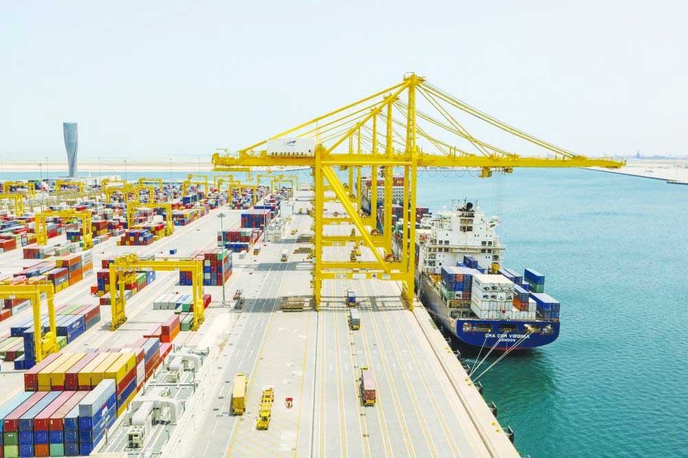 Hamad Port offers opportunities to create cargo movement towards the upper Gulf, supporting countries such as Kuwait and Iraq and south towards Oman – plays 
a vital role in diversifying Qatar’s economy.