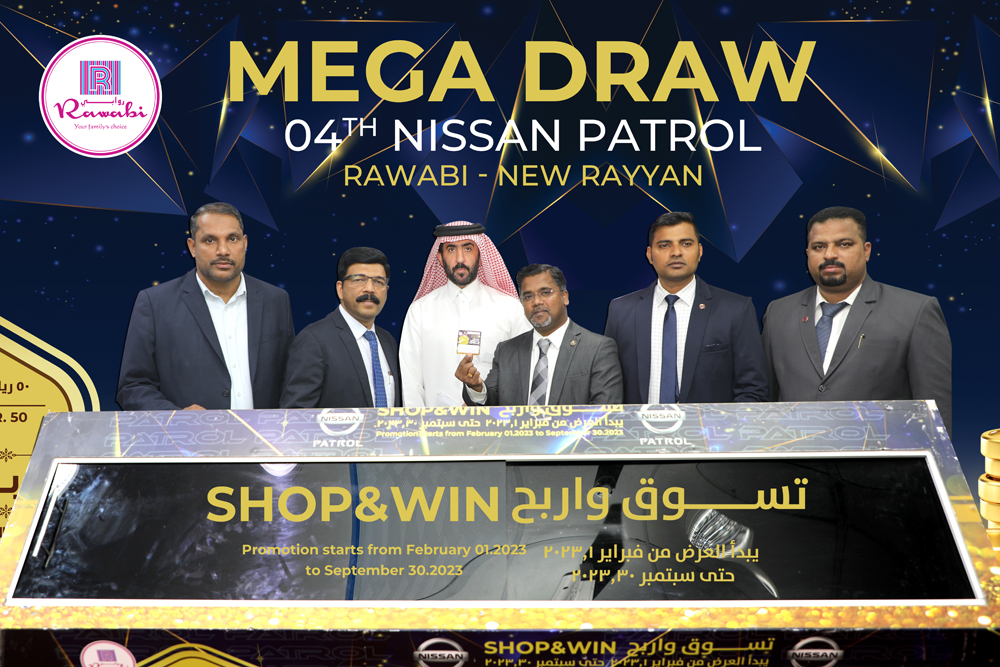 Officials during the Shop and Win Draw.