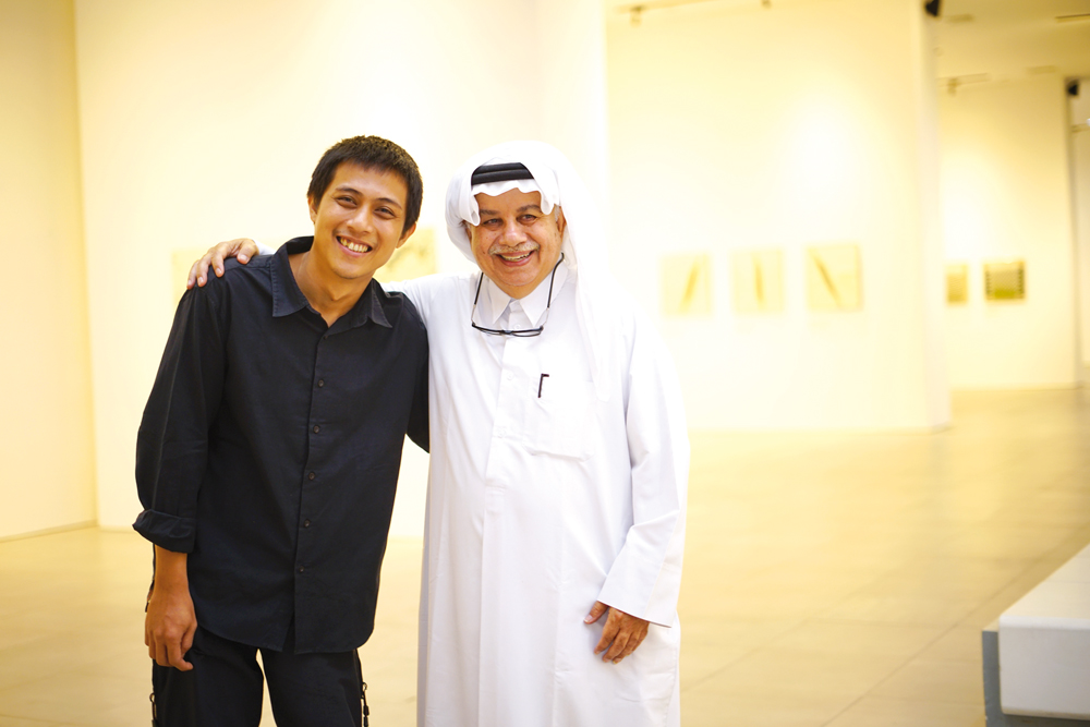 Widi and Yousef (right) during the opening of Dialogue of Papers exhibition. 