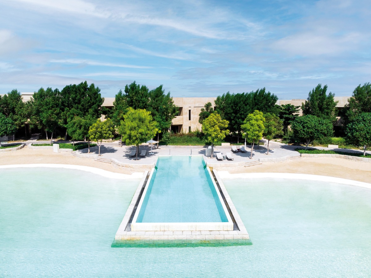 Discovery Infinity Pool at Zulal Wellness Resort by Chiva Som.