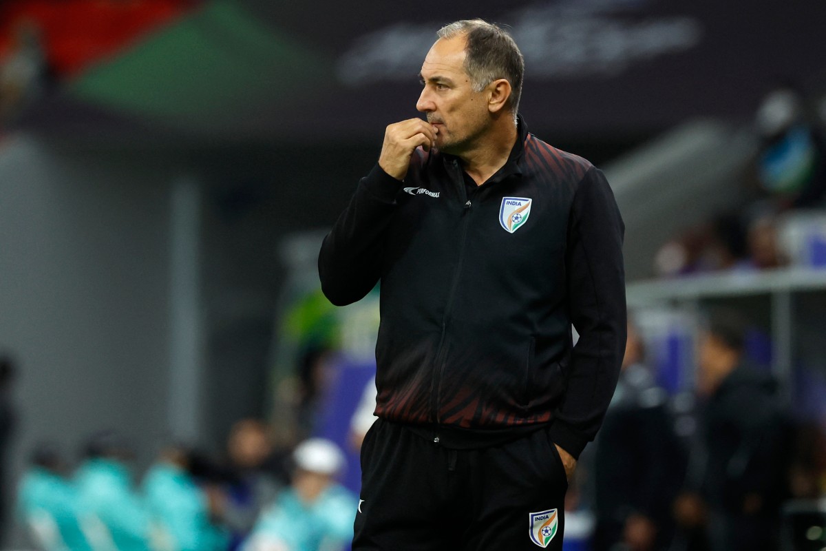 India's Croatian coach Igor Stimac reacts during the Qatar 2023 AFC Asian Cup Group B football match between India and Uzbekistan on January 18, 2024. (Photo by Karim Jaafar / AFP)