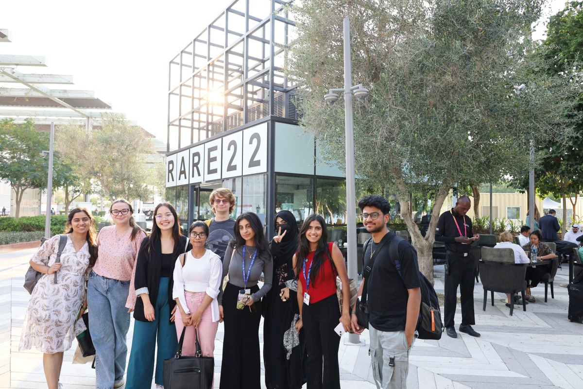  A group of GU-Q students at COP-28.