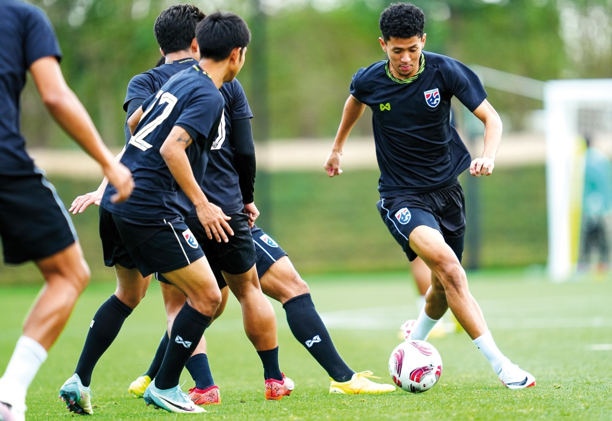 Thailand players gear up for the Round of 16 clash against Uzbekistan.