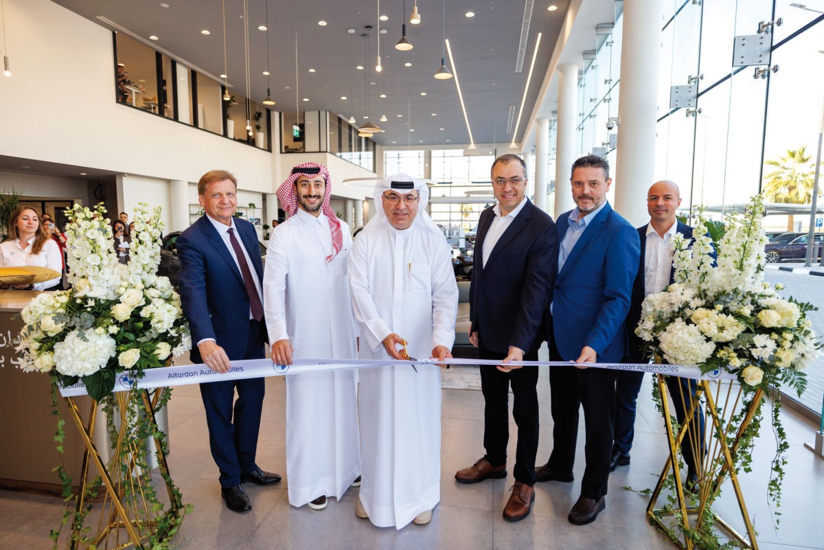 Omar Hussain Alfardan, President & CEO of Alfardan Group along with other officials during the opening of new BMW Retail.Next facility. 