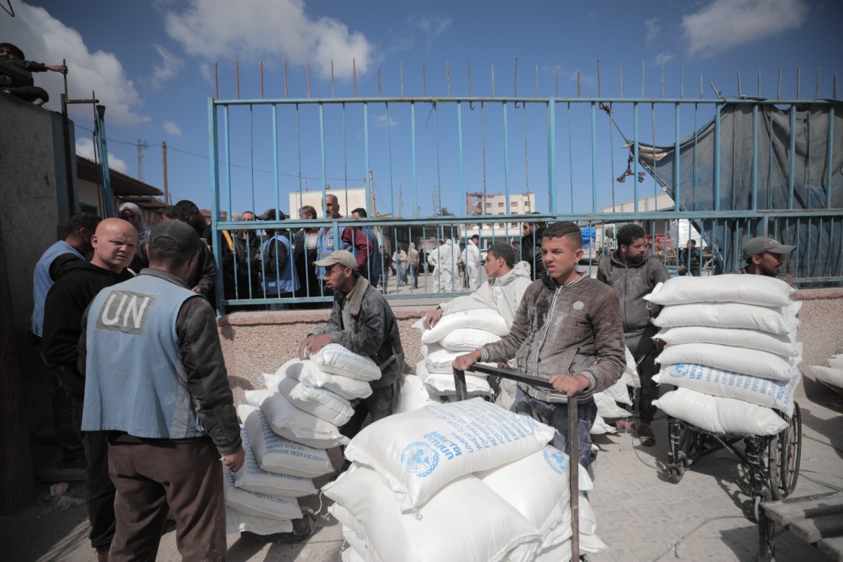 Picture shared on X on March 6, UNRWA teams distributing much needed food to families in Gaza. 