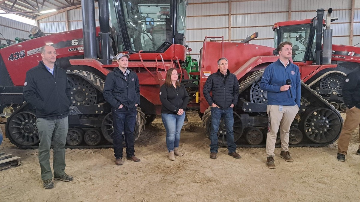 Members of the Ohio Farm Bureau.