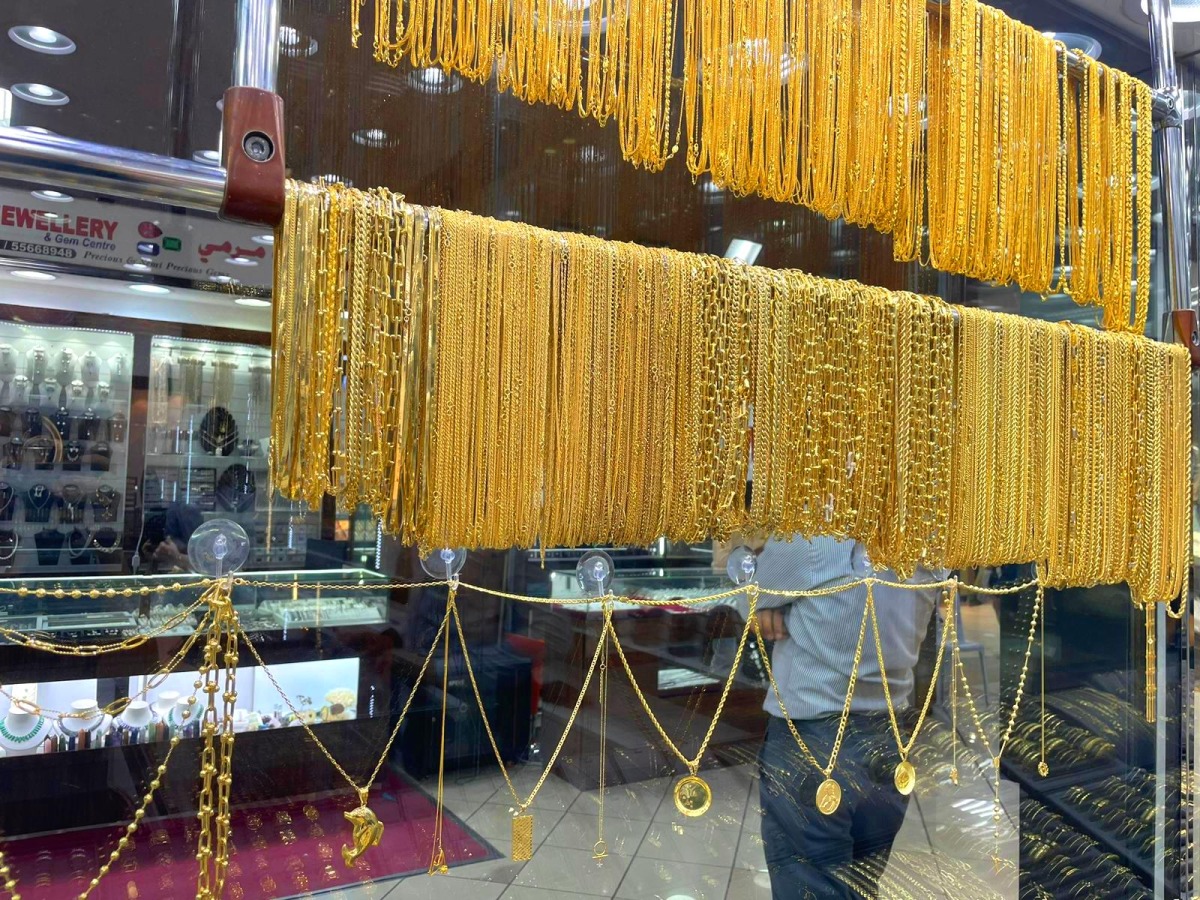 Gold necklaces and bracelets on display from one of the gold shops at Gold Souq. 
PIC by Joelyn Baluyut/The Peninsula