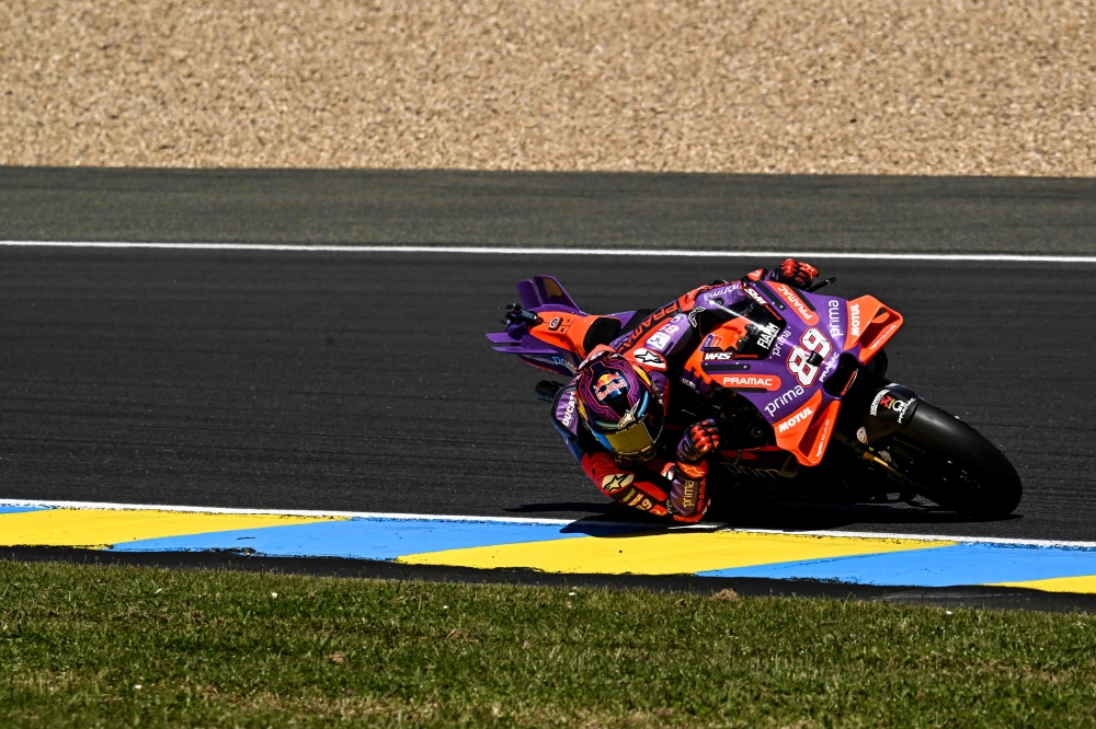 Ducati Prima Pramac Racing's Spanish Jorge Martin competes during the qualifying session of the French Moto GP Grand Prix at the Bugatti circuit in Le Mans, northwestern France, on May 10, 2024. (Photo by Julien De Rosa / AFP)