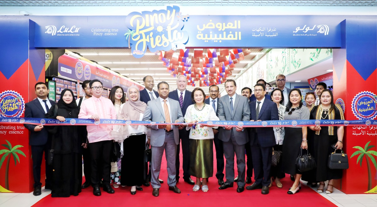 Ambassador of Philippines to Qatar H E Lillibeth V Pono and Director of Lulu Group International Dr. Mohamed Althaf inaugurating Pinoy Fiesta at Lulu Hypermarket, Barwa City branch.