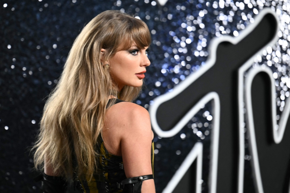 US singer-songwriter Taylor Swift arrives to attend the MTV Video Music Awards at UBS Arena in Elmont, New York, on September 11, 2024. (Photo by ANGELA WEISS / AFP)