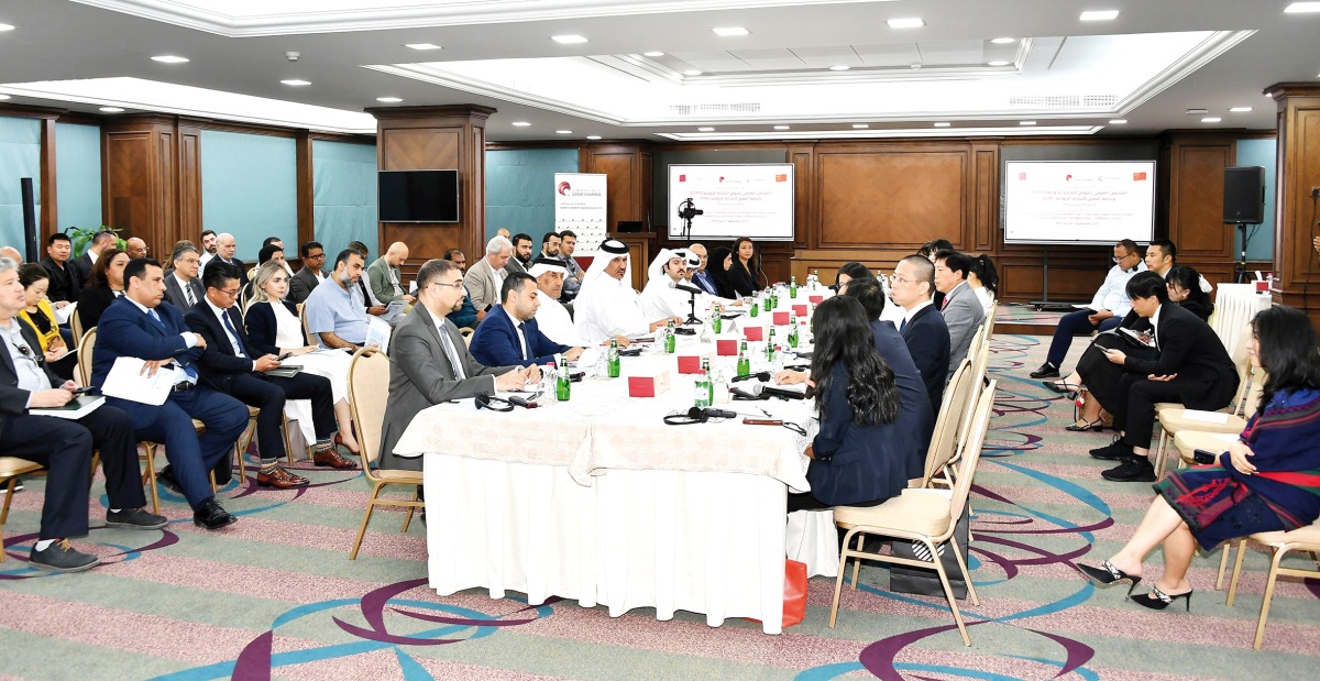 QC First Vice-Chairman, Mohamed bin Ahmed bin Twar Al Kuwari with CCPIT Vice-Chairman, Yu Jilanlong and other officials during the meeting.
