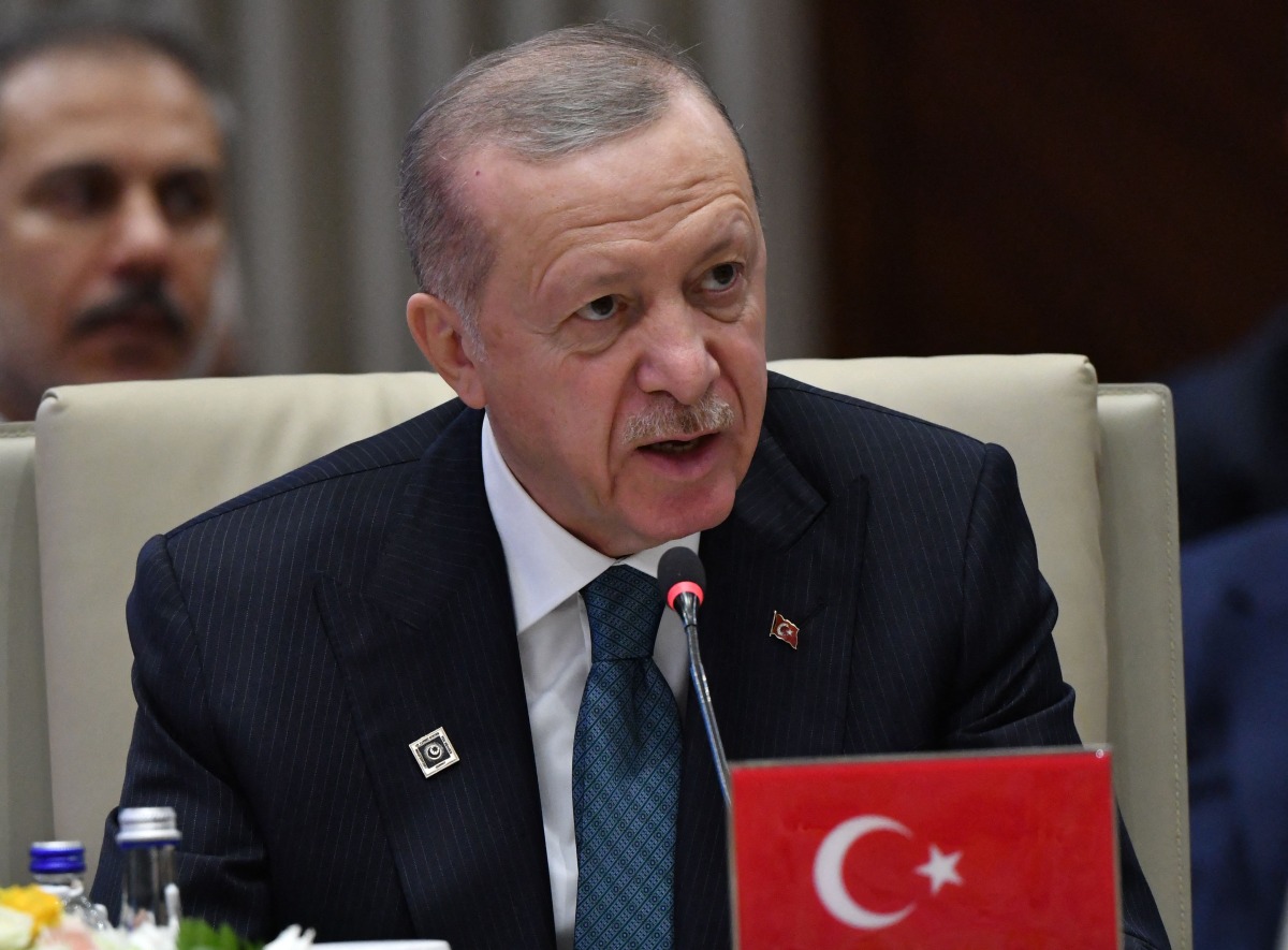 Turkish President Recep Tayyip Erdogan attends the 11th summit of the of heads of state of the Organization of Turkic States (OTS) at the Yntymak Ordo state residence in Bishkek on November 6, 2024. (Photo by VYACHESLAV OSELEDKO / AFP)