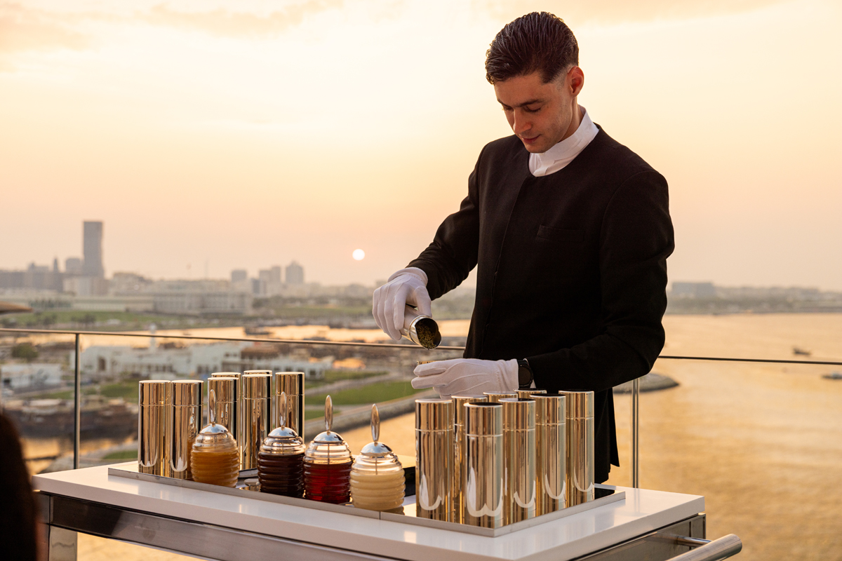 The Weekend Sunset Tea at IDAM invites guests to indulge in an array of elegant sweet and savoury pastries, as well as fine teas and aromatic infusions. 