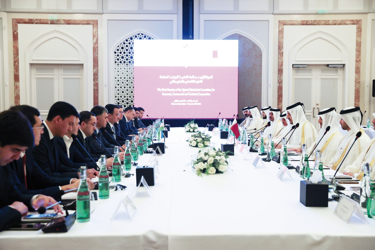 Minister of Commerce and Industry H E Sheikh Mohammed bin Hamad bin Qassim Al Thani and Minister of Investment, Industry and Trade of the Republic of Uzbekistan H E Laziz Kudratov with other officials during the meeting.