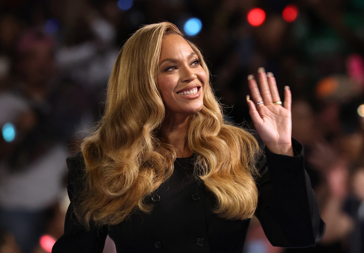 US singer-songwriter Beyonce looks on during a campaign rally with Democratic presidential nominee, U.S. Vice President Kamala Harris, at Shell Energy Stadium on October 25, 2024 in Houston, Texas. Photo by JUSTIN SULLIVAN / GETTY IMAGES NORTH AMERICA / AFP