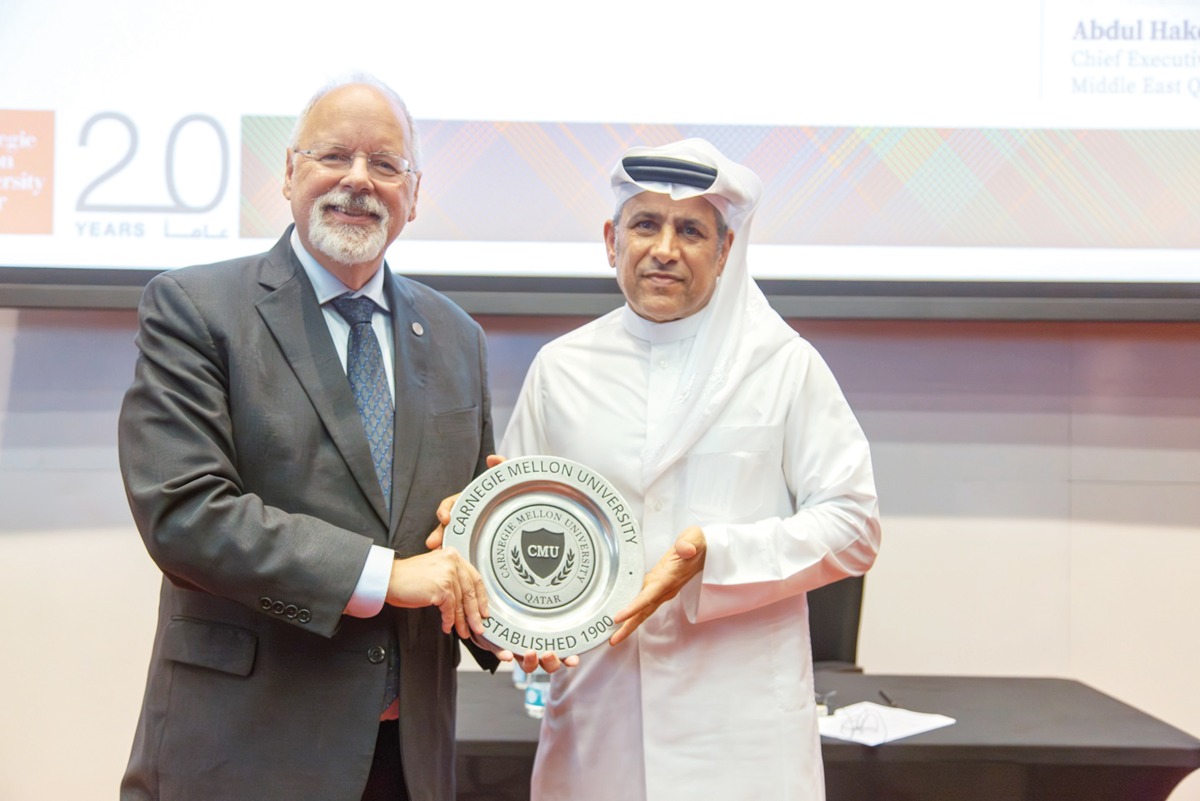 Chief executive officer, HSBC Bank Middle East Qatar, Abdul Hakeem Mostafawi, and Dean of CMU-Q, Michael Trick during the event.