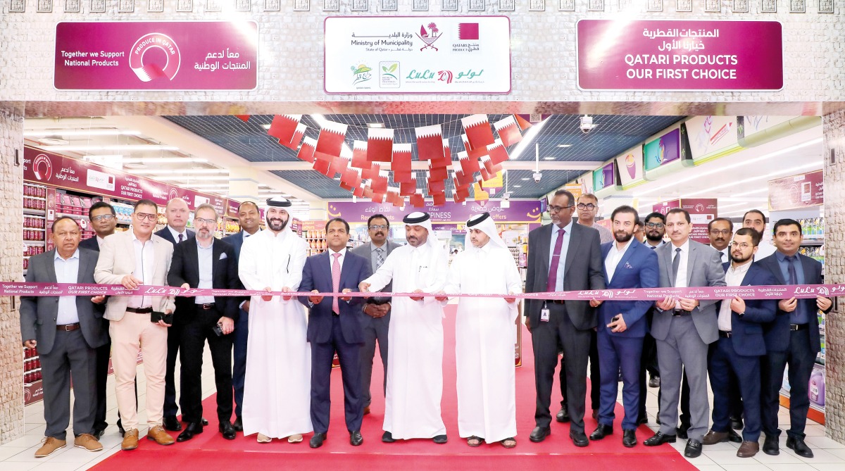 Global Director of LuLu Group Dr. Mohamed Althaf (fifth left) with other official and guests during the launch of the initiative.