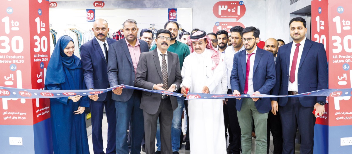 Group General Manager of Rawabi Group Kannu Baker along with key department heads and other officials at the inauguration of ‘1 to 30 QAR Zone’ campaign.