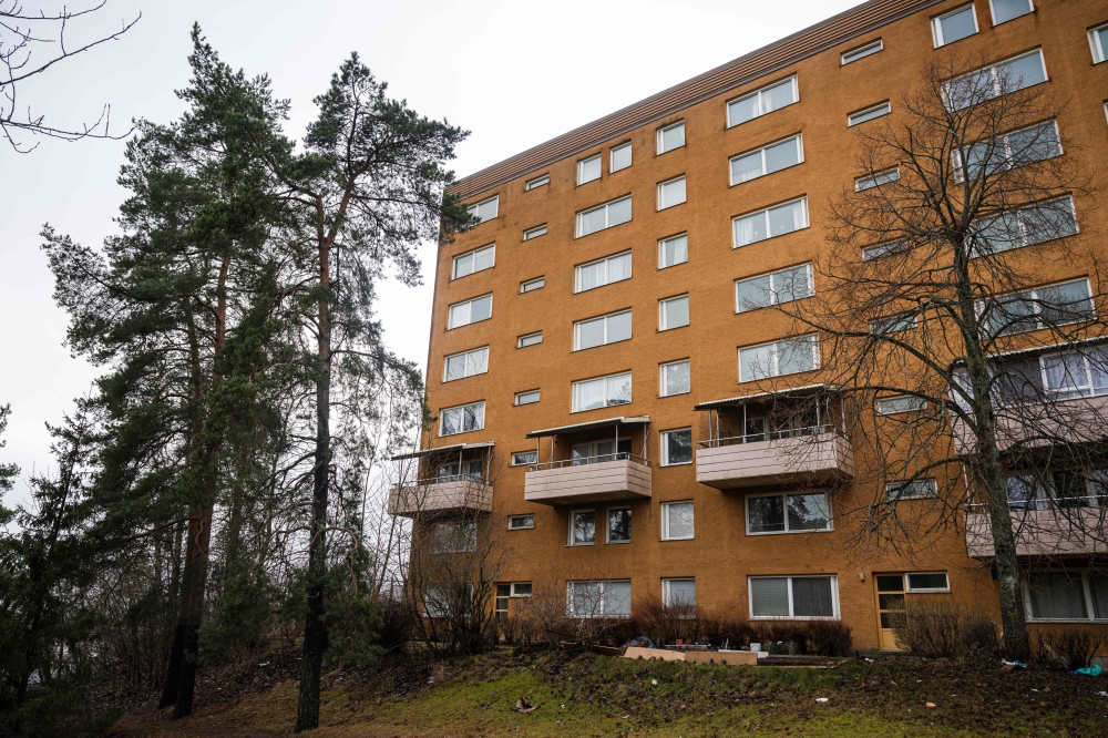 The building in Sweden, where the shooting of Koran burner Salwan Momika took place, is pictured on January 30, 2025. (Photo by Jonathan Nackstrand / AFP)
