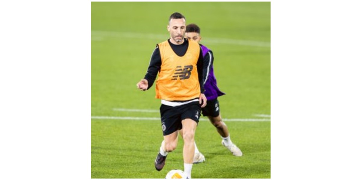 Al Sadd midfielder Guilherme Torres during a training session.