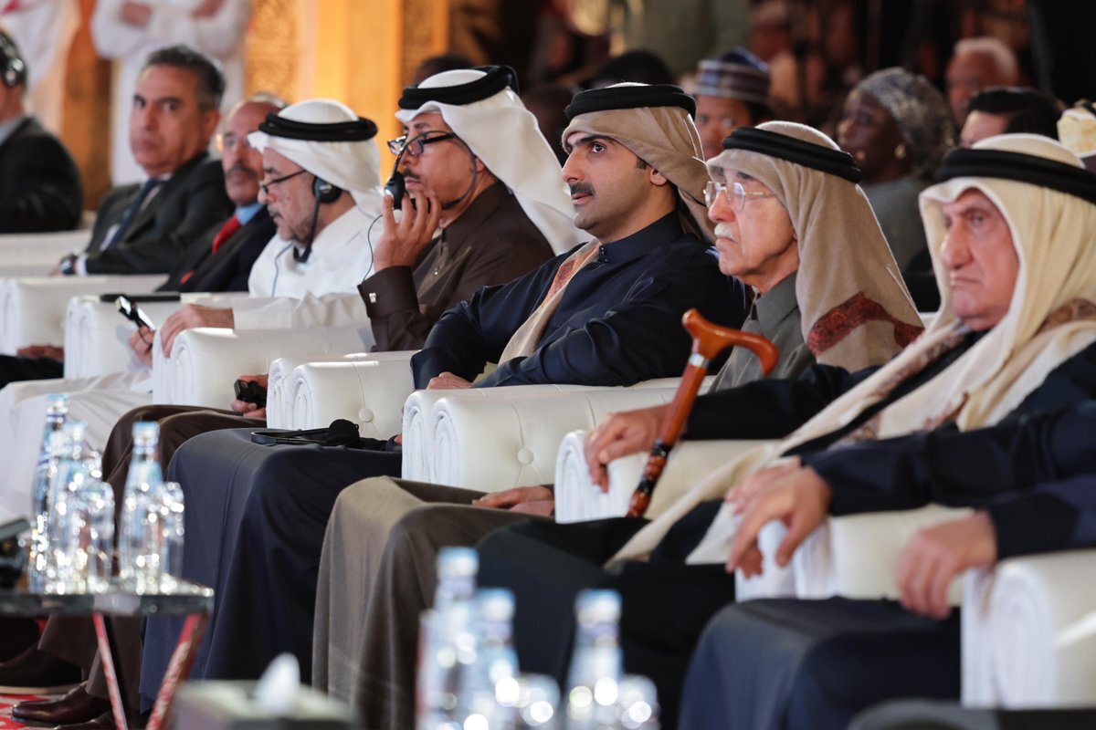 Minister of Culture H E Sheikh Abdulrahman bin Hamad Al Thani with senior officials and guests at the launch of “Seminar Season”. 